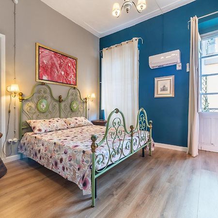 Karalis Boutique Room Cagliari Exteriör bild